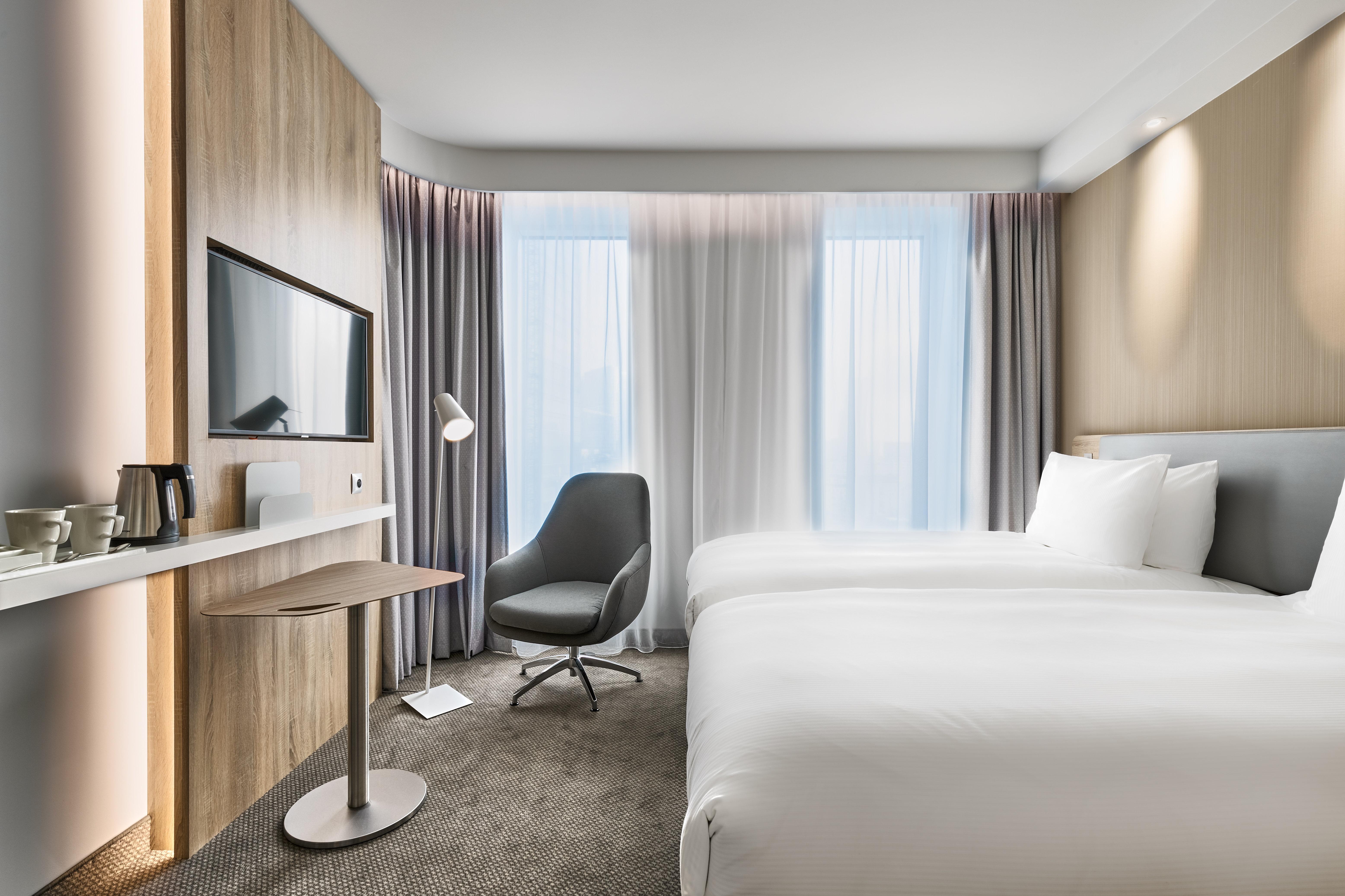 Holiday Inn Express - Warsaw - The Hub By Ihg Varsóvia Exterior foto