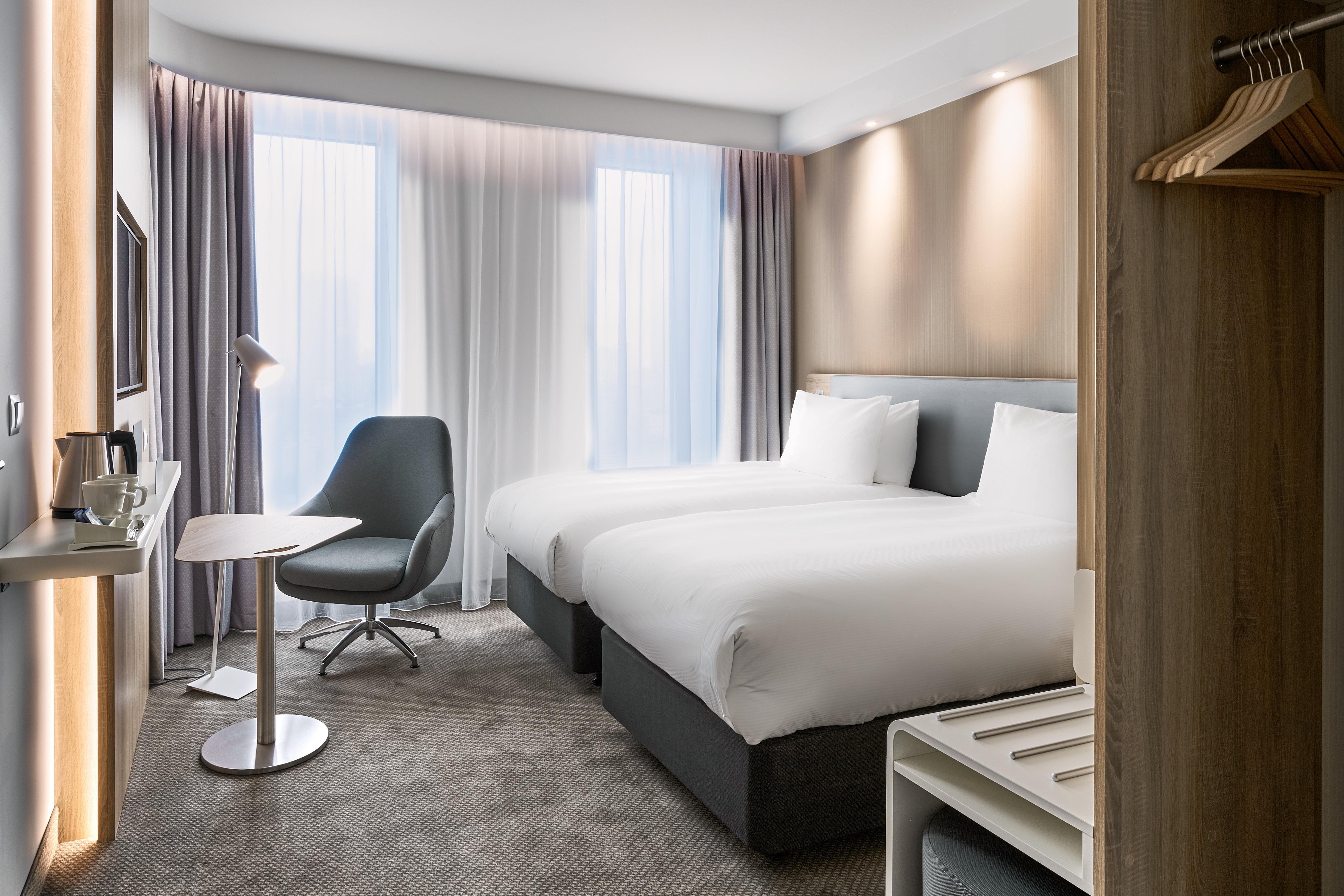 Holiday Inn Express - Warsaw - The Hub By Ihg Varsóvia Exterior foto