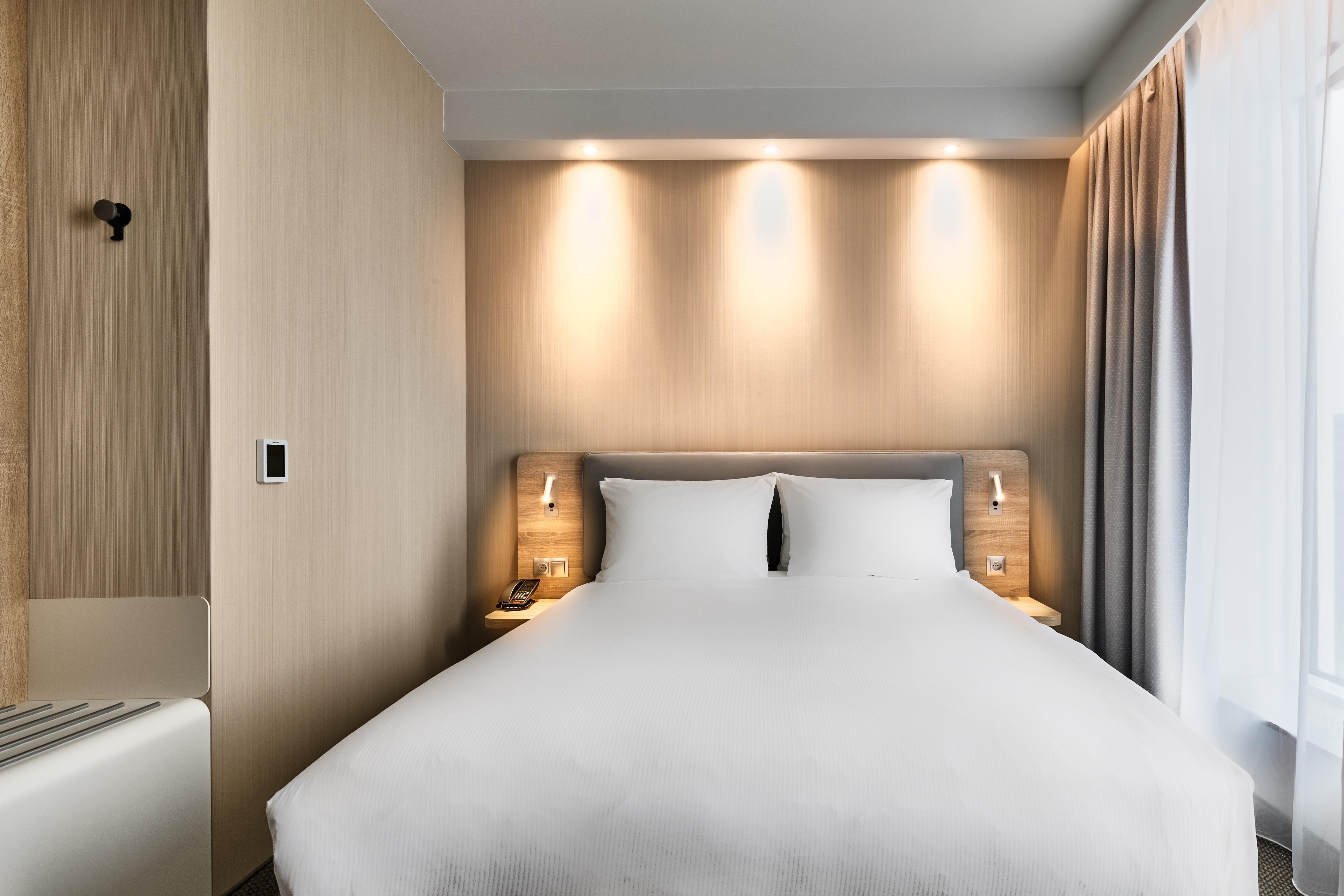 Holiday Inn Express - Warsaw - The Hub By Ihg Varsóvia Exterior foto