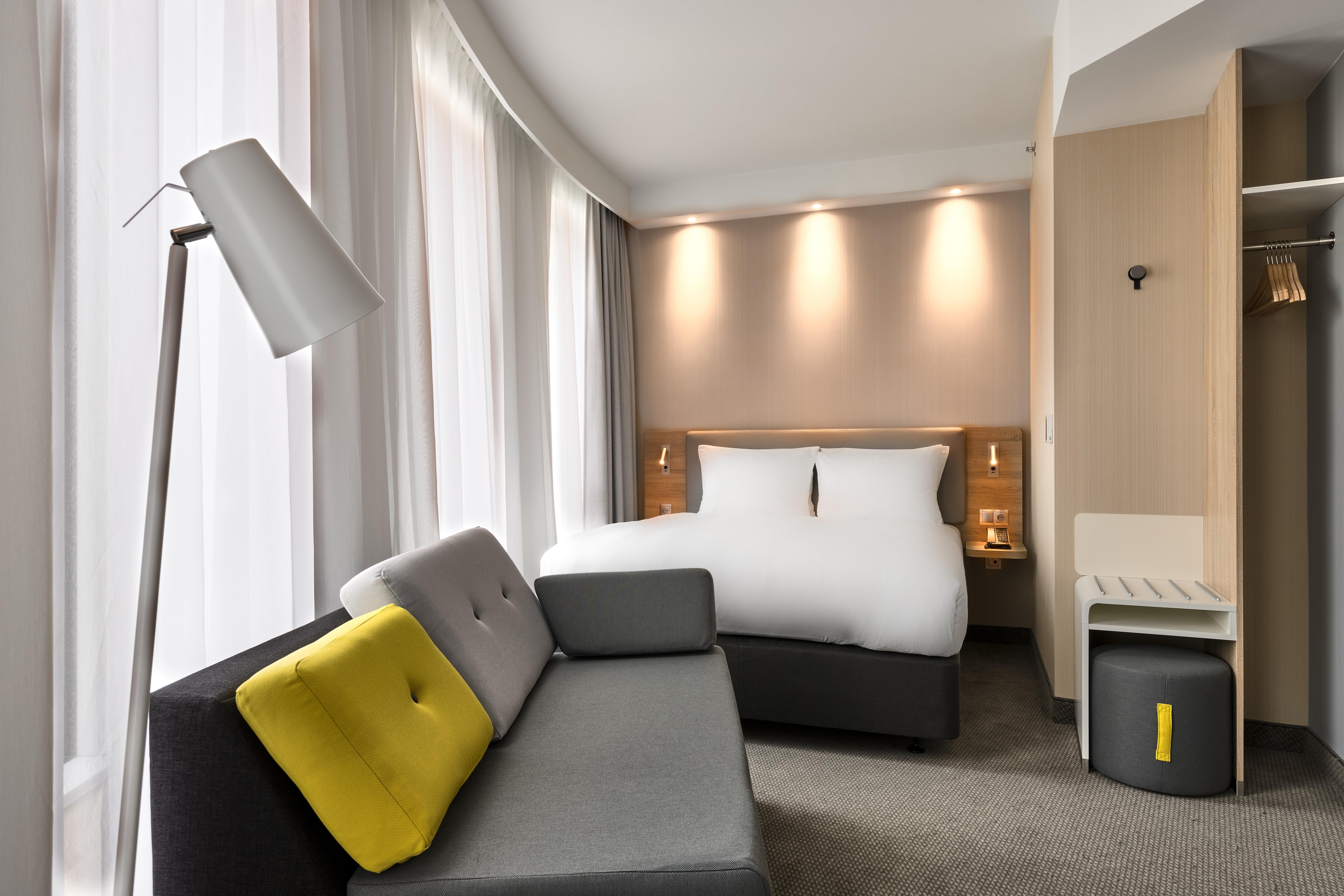 Holiday Inn Express - Warsaw - The Hub By Ihg Varsóvia Exterior foto