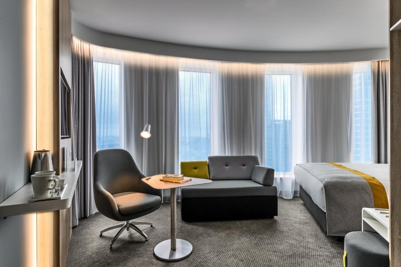 Holiday Inn Express - Warsaw - The Hub By Ihg Varsóvia Exterior foto